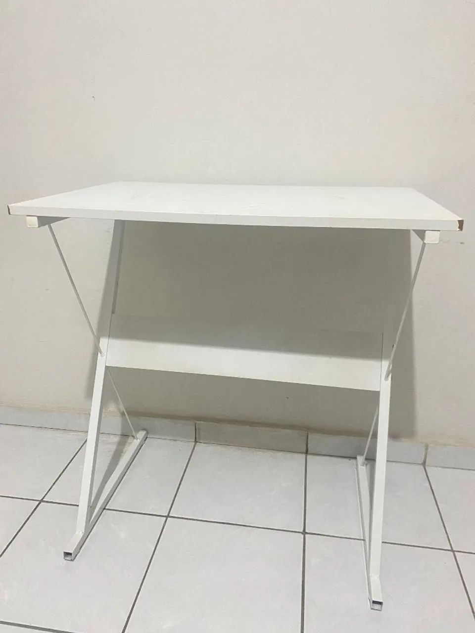 Mesa de Estudo Etna Branca 