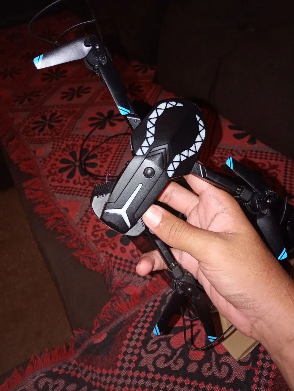 Vendo esse drone tá faltando uma perna é só comprar - Foto 3