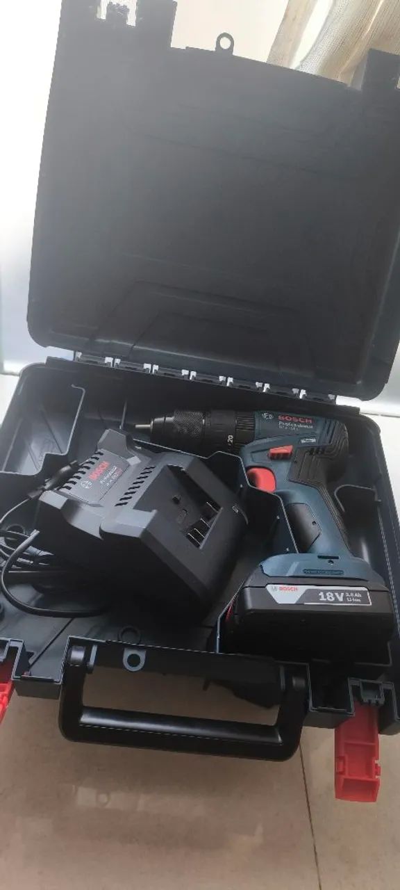 Furadeira Impacto Bosch GSB 185-LI 18V - Nova Lacrada! - Foto 3