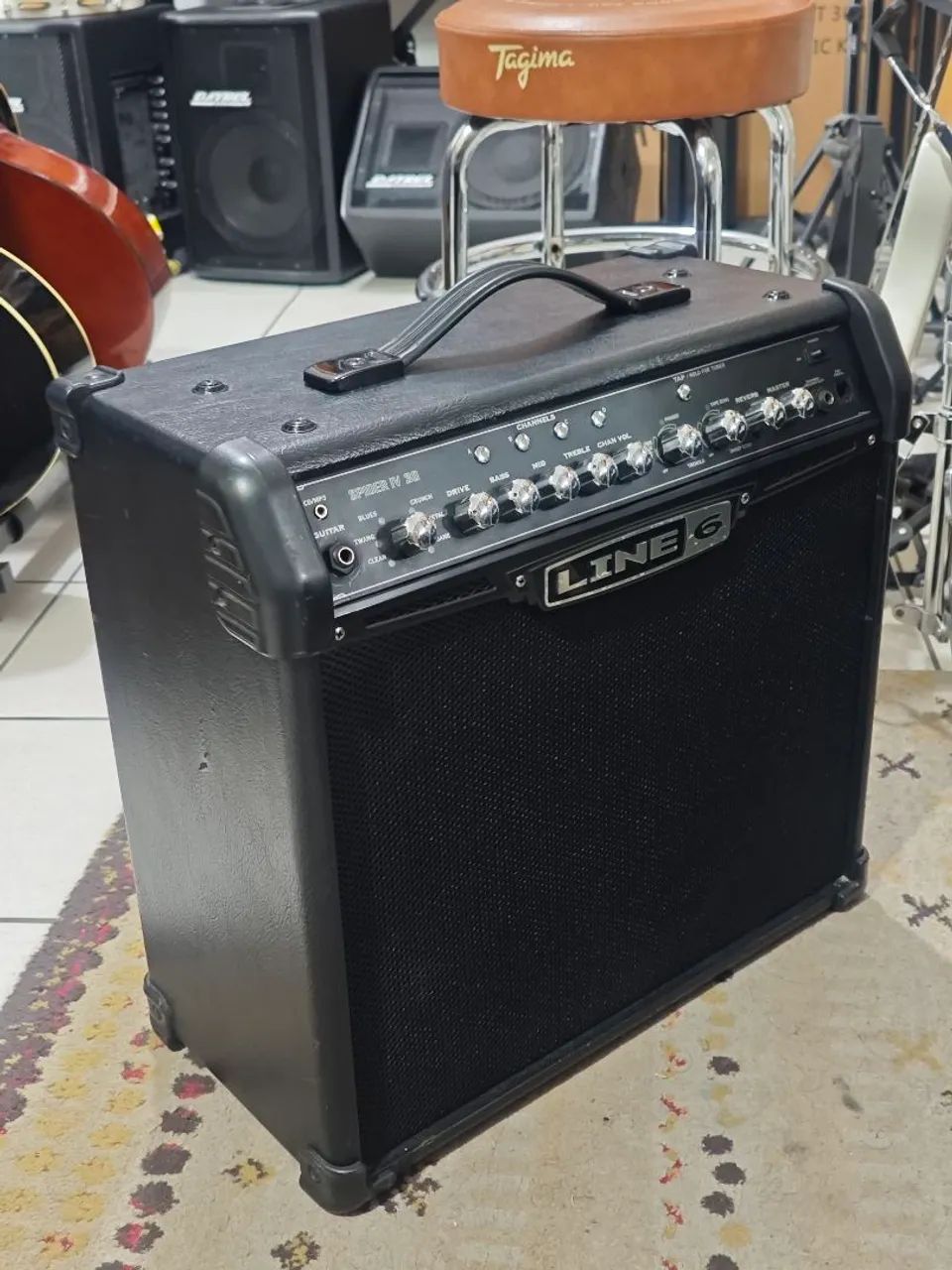 Cubo LINE 6 Spider IV 30 c/ Efeitos