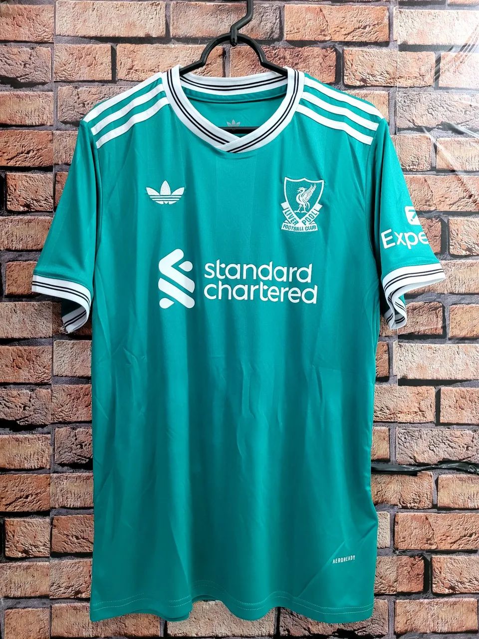 Camisa do Liverpool 2025/26 em promoção 