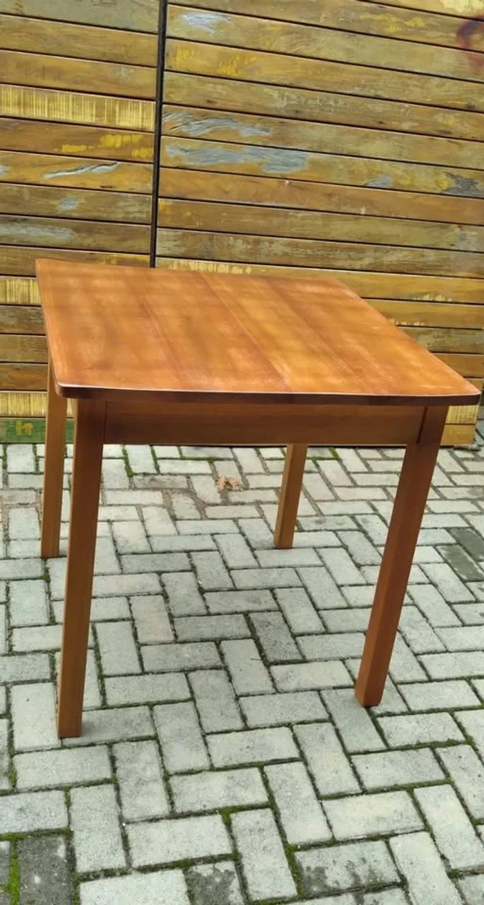 Mesa de Eucalipto 80 cm x 80 cm Envernizada - Foto 4