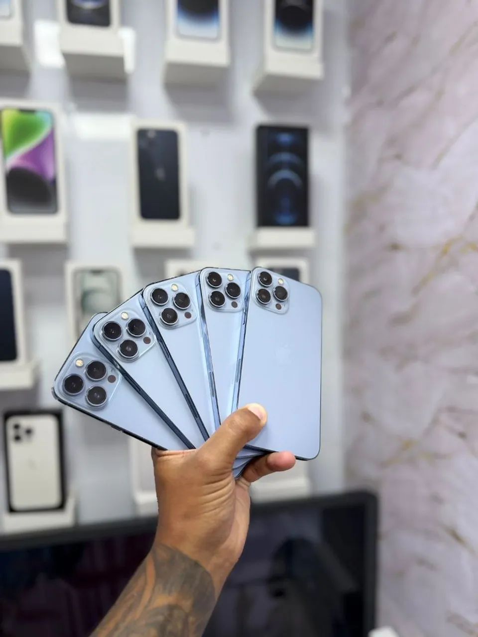 IPHONE 13 PRO MAX 256Gb <br>R$ 3.199,00 MUITO LINDO - Foto 2