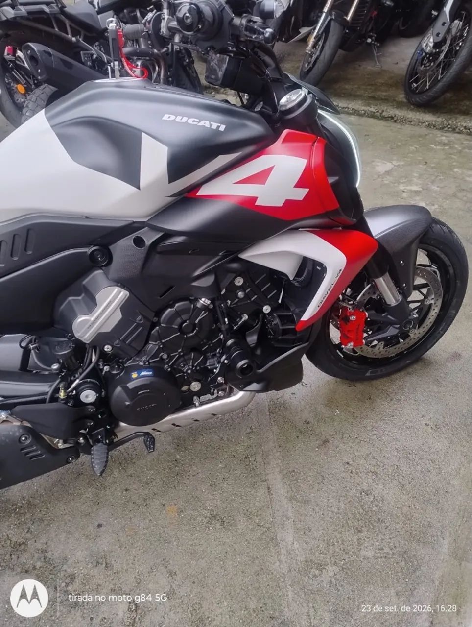 DUCATI DIAVEL V4S 2026 - Foto 3