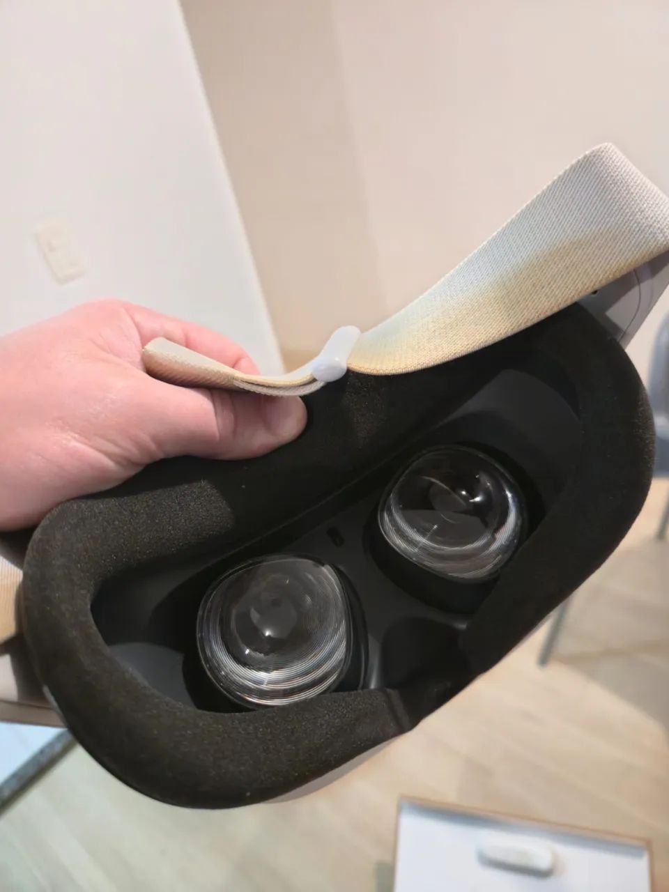 Oculus Quest 2 - 64 gb - Foto 2