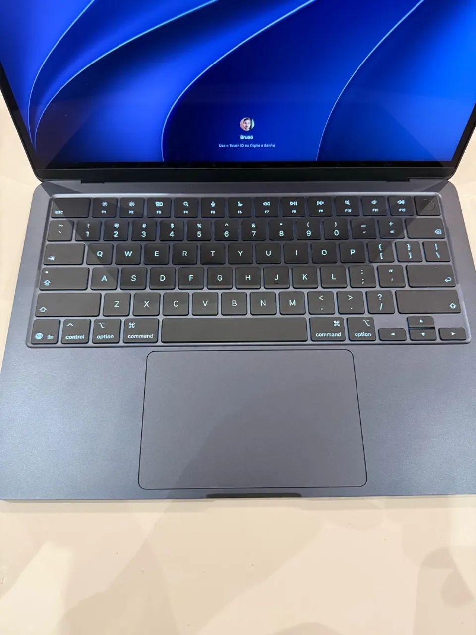 MacBook Air M5 2026- Midnight - Foto 2
