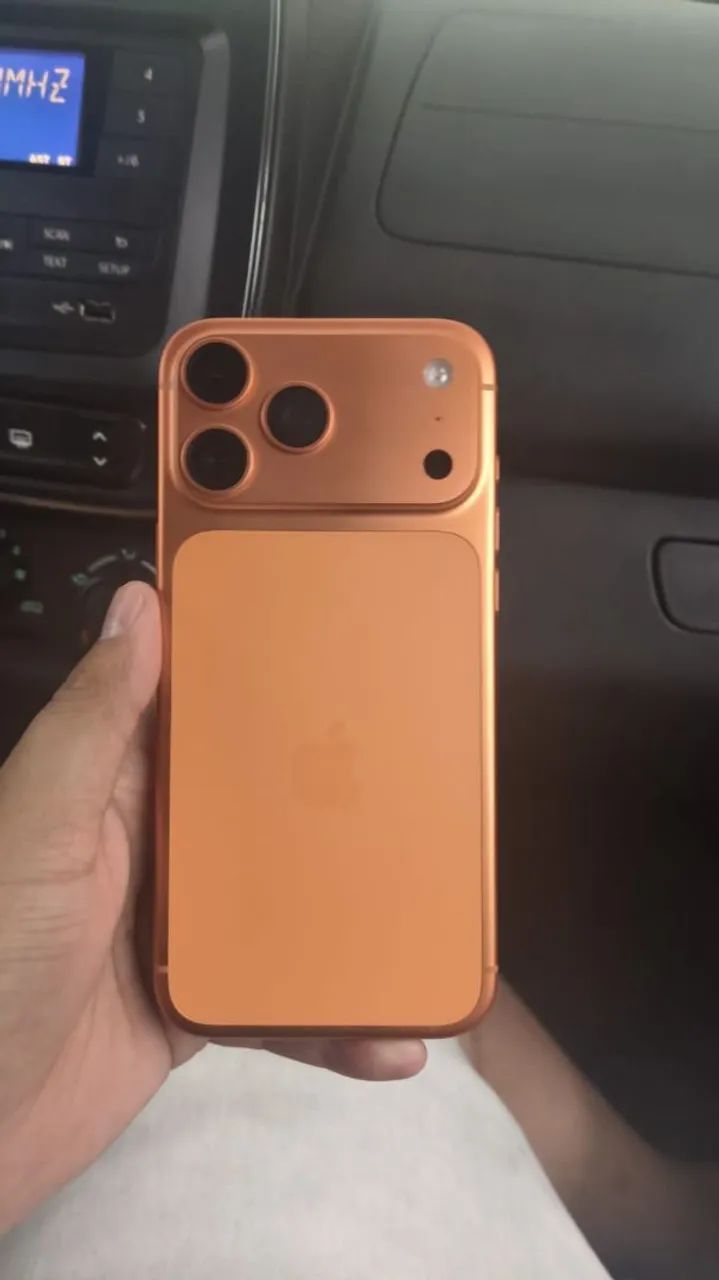 IPHONE 17 PRO MAX LARANJA - Foto 3
