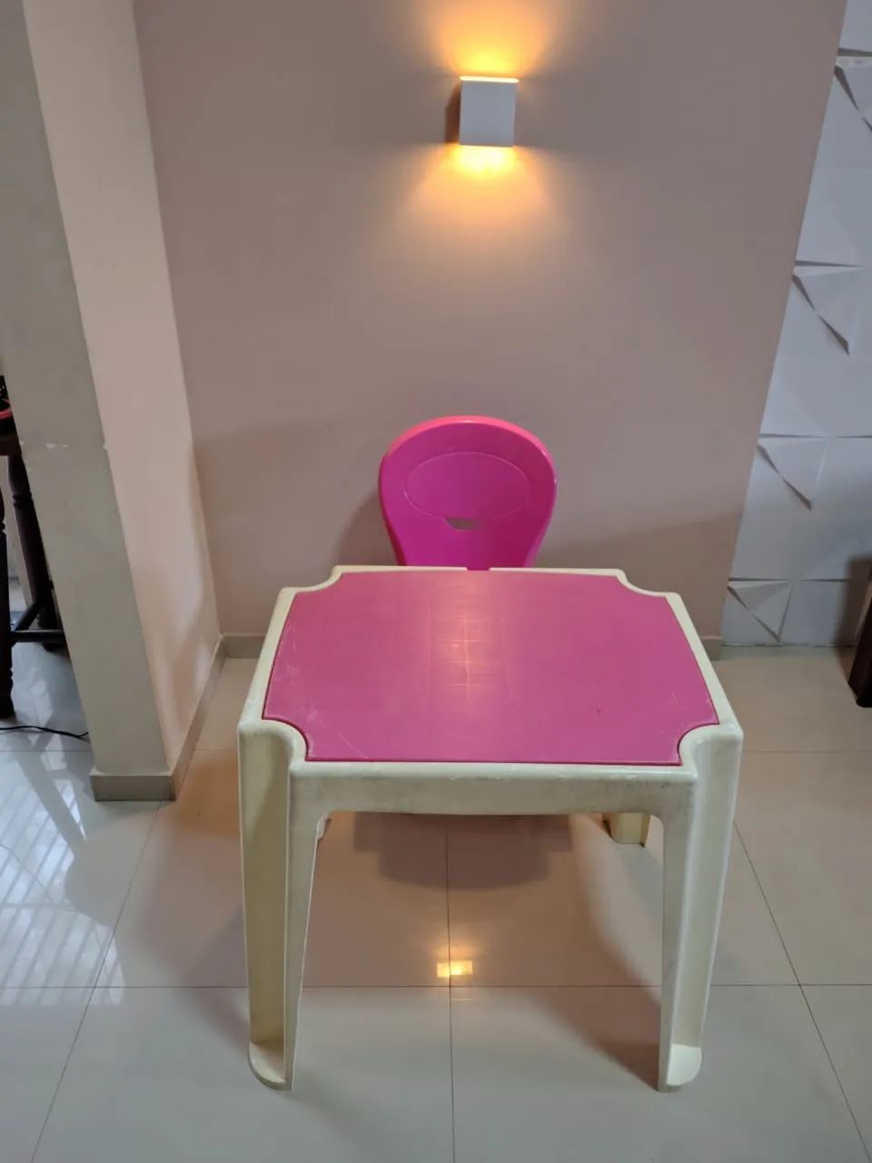 Mesa com cadeira infantil - Foto 2