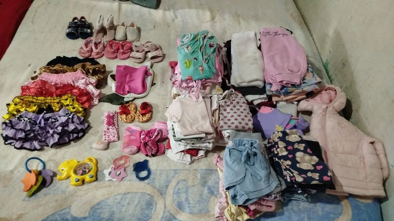 Lote de roupa Infantil menina 