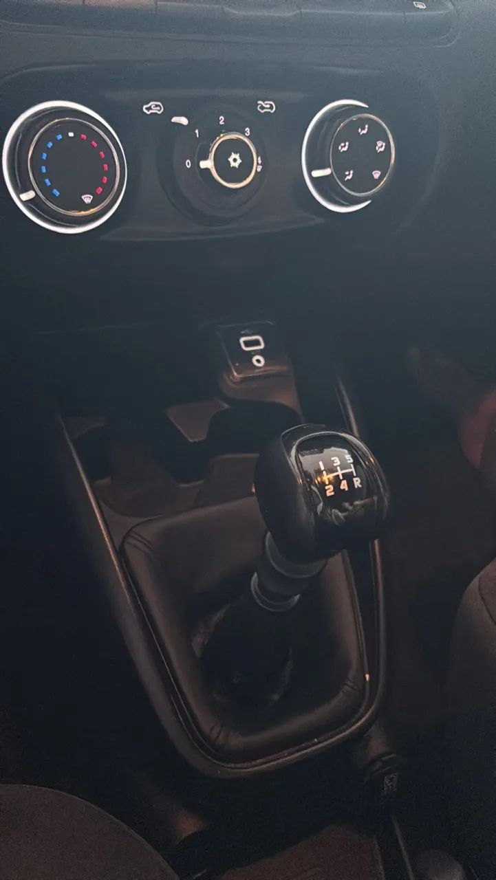 Fiat Argo Drive 1.0 6V Flex 2022 - Foto 3