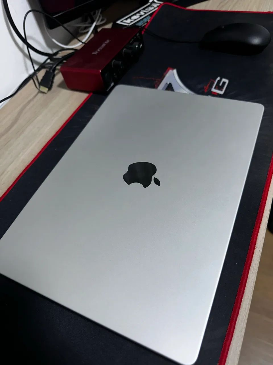 Macbook Pro M3 // 14 polegadas // 8gb de RAM // ssd 512gb  - Foto 2