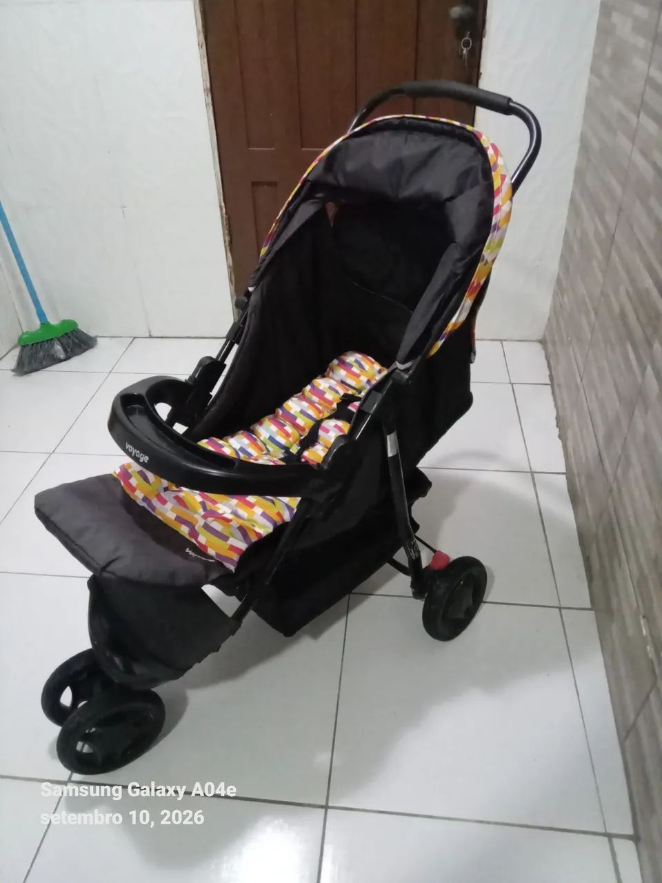 Carrinho de bebê unissex  - Foto 3