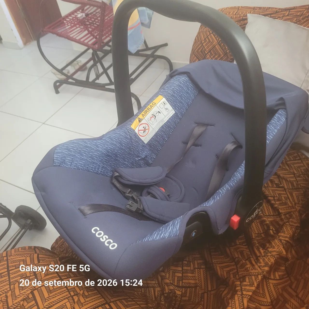Carrinho com bebê conforto - Foto 5