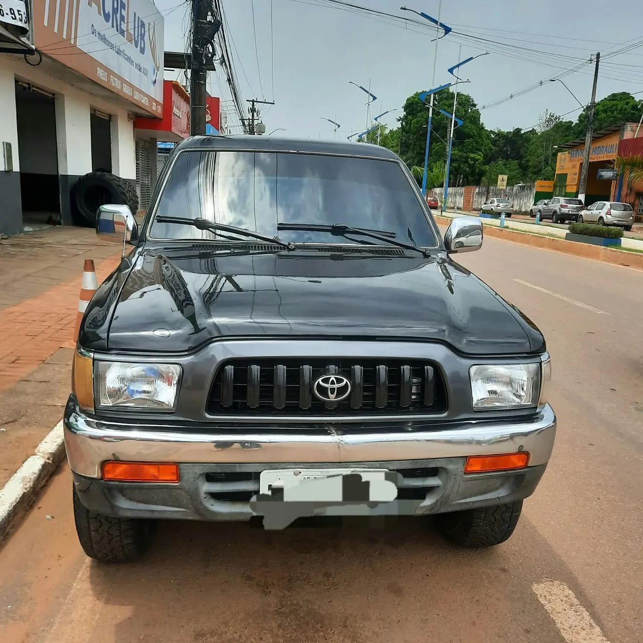 Toyota Hilux CD SR 4X4 3.0 8V 116cv TB Diesel 2002