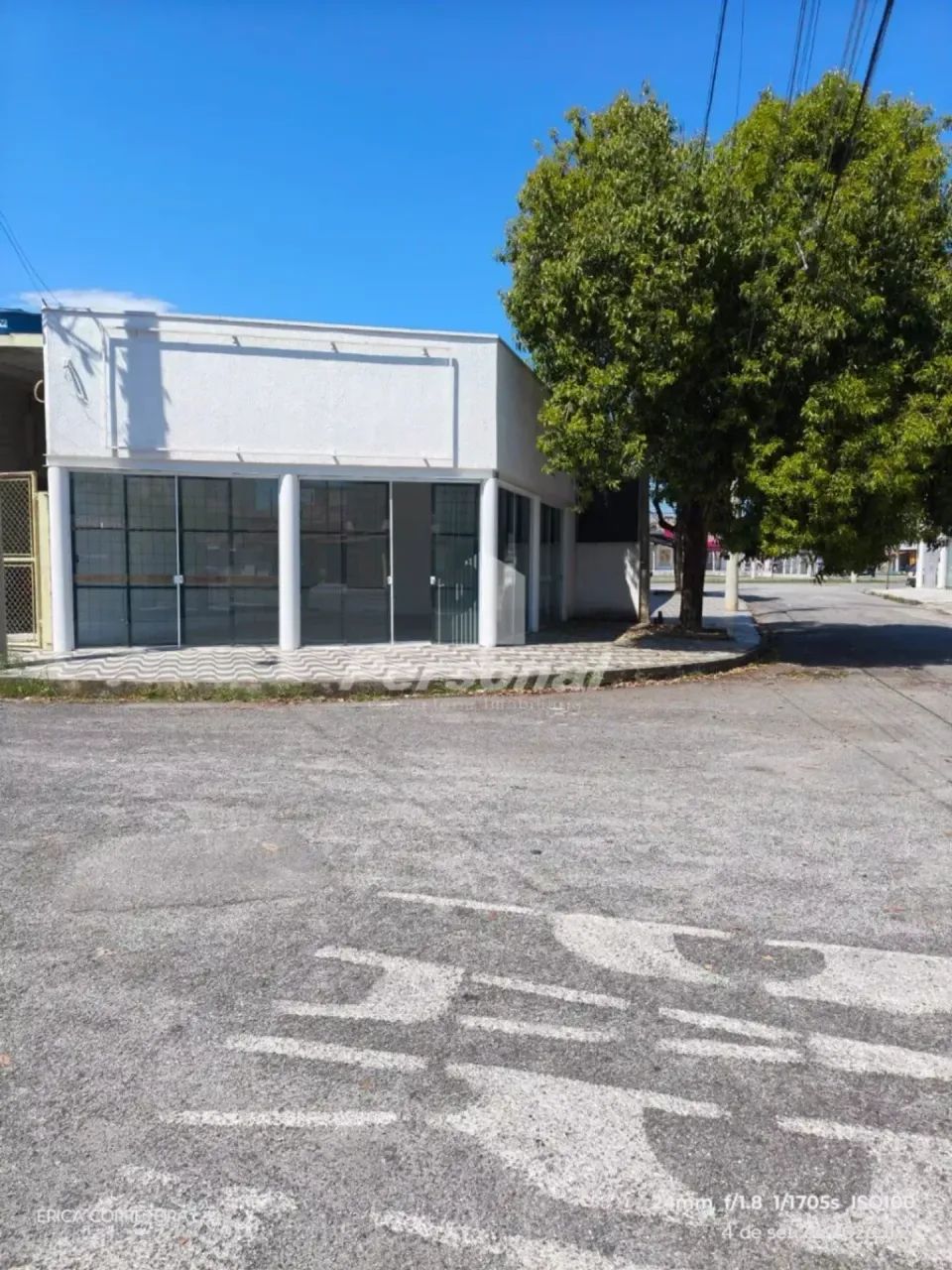 Ponto comercial em Vila Aparecida - Taubaté - SP
