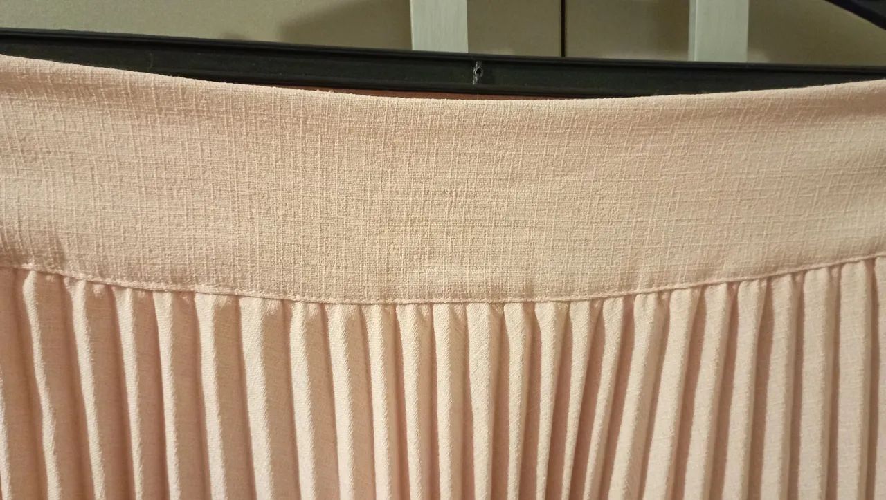 Saia plissada rosa tamanho M - Foto 3