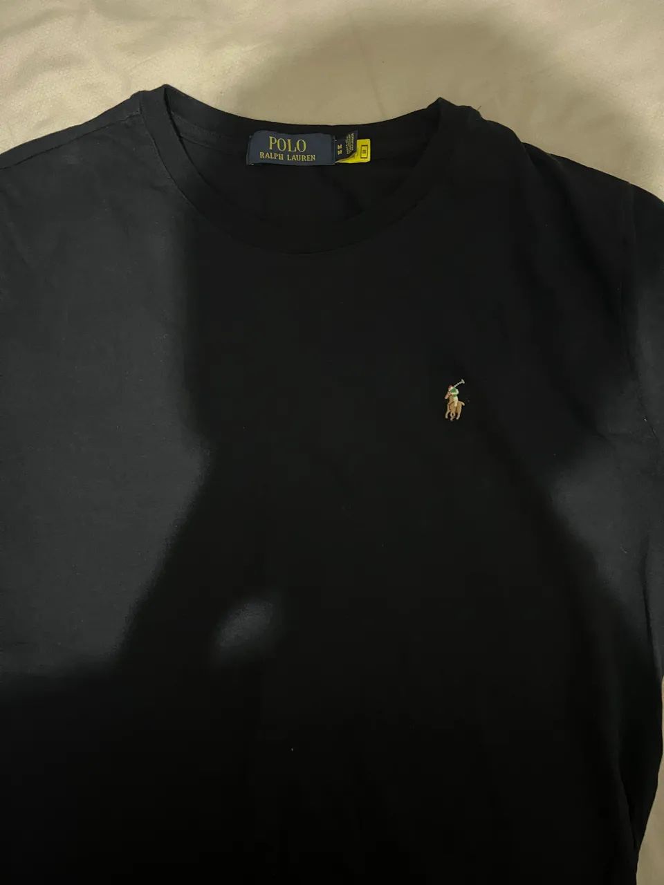 Camiseta preta Polo Ralph Lauren.  - Foto 3
