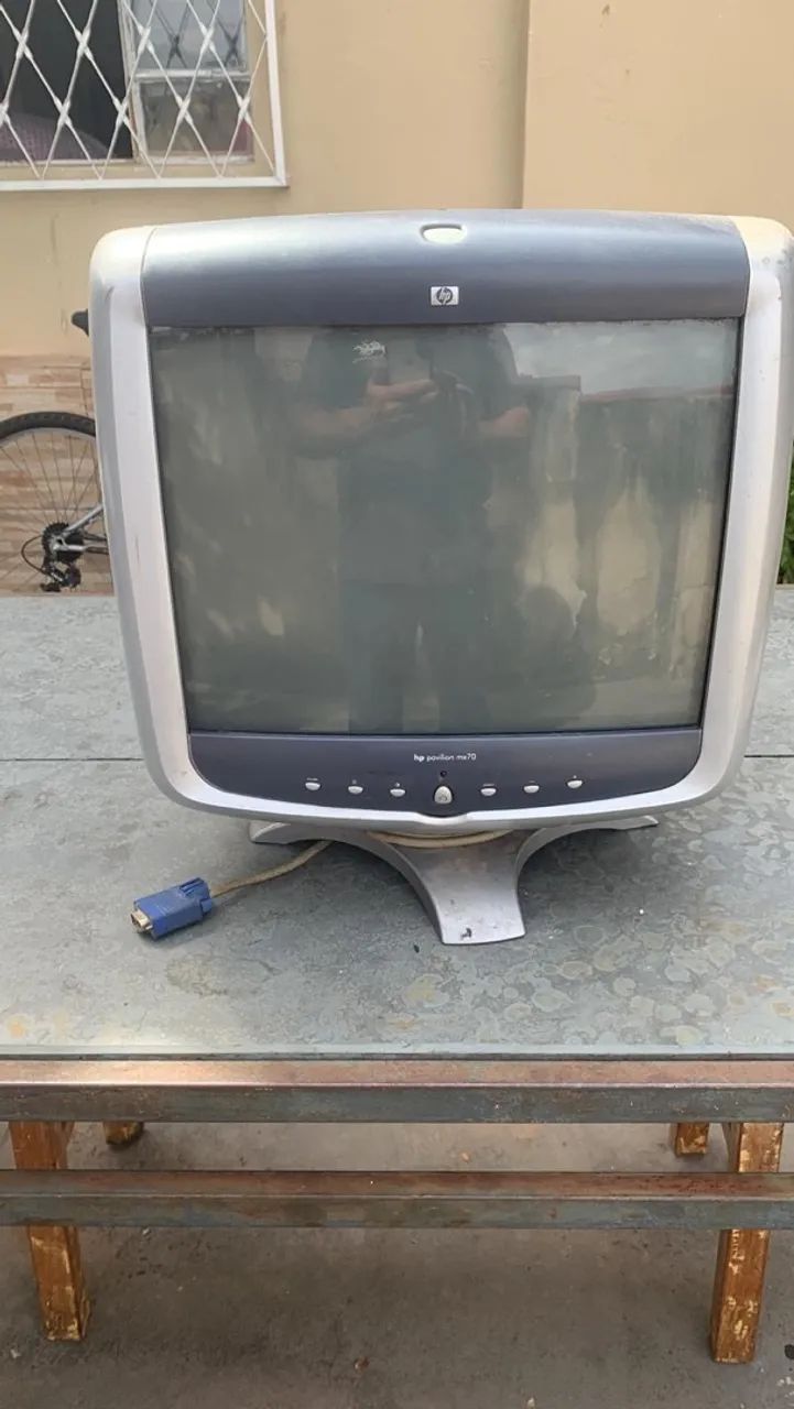 Monitor CRT HP P1283S ,17 polegadas Francês 