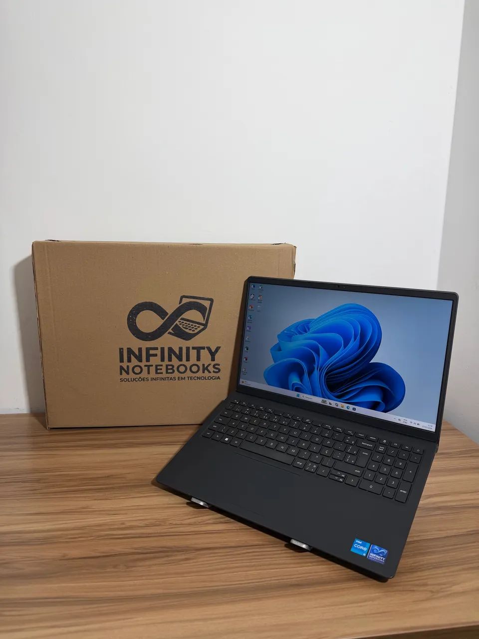 NOTEBOOK DELL I5-12ª, 8GB RAM, SSD 256GB