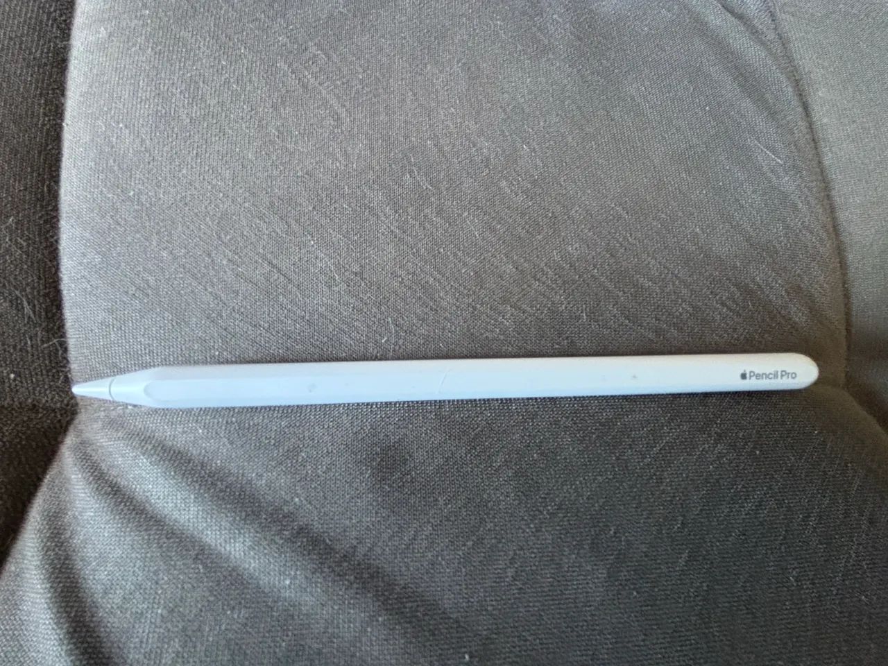 iPad Air M3 128Gb + Apple Pencil Pro + Logitech Combo Touch - Foto 4