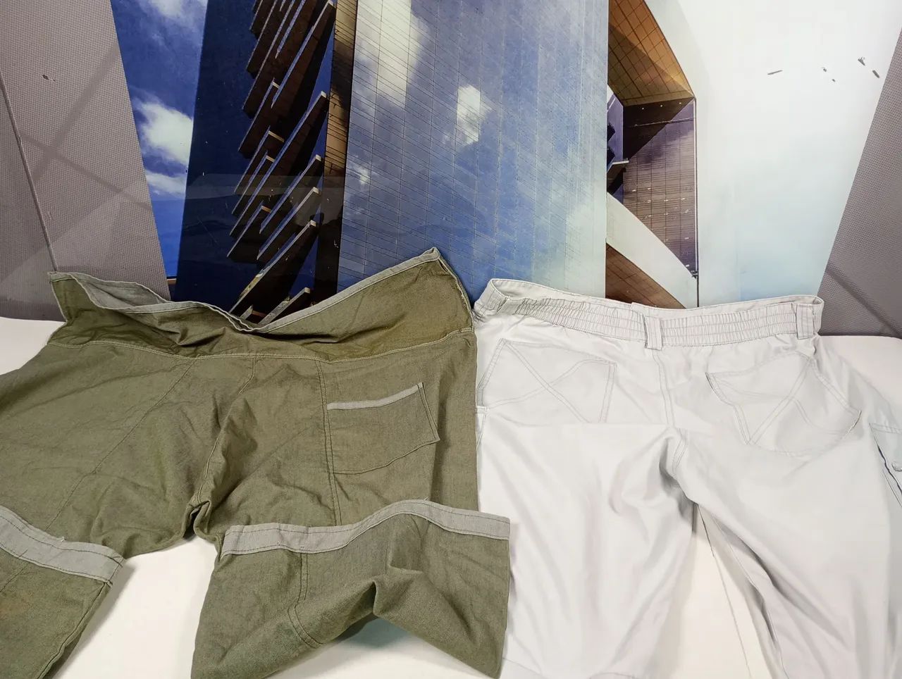 Bermudas Grandes (Cintura 49cm E 62cm) - Usadas - Foto 5