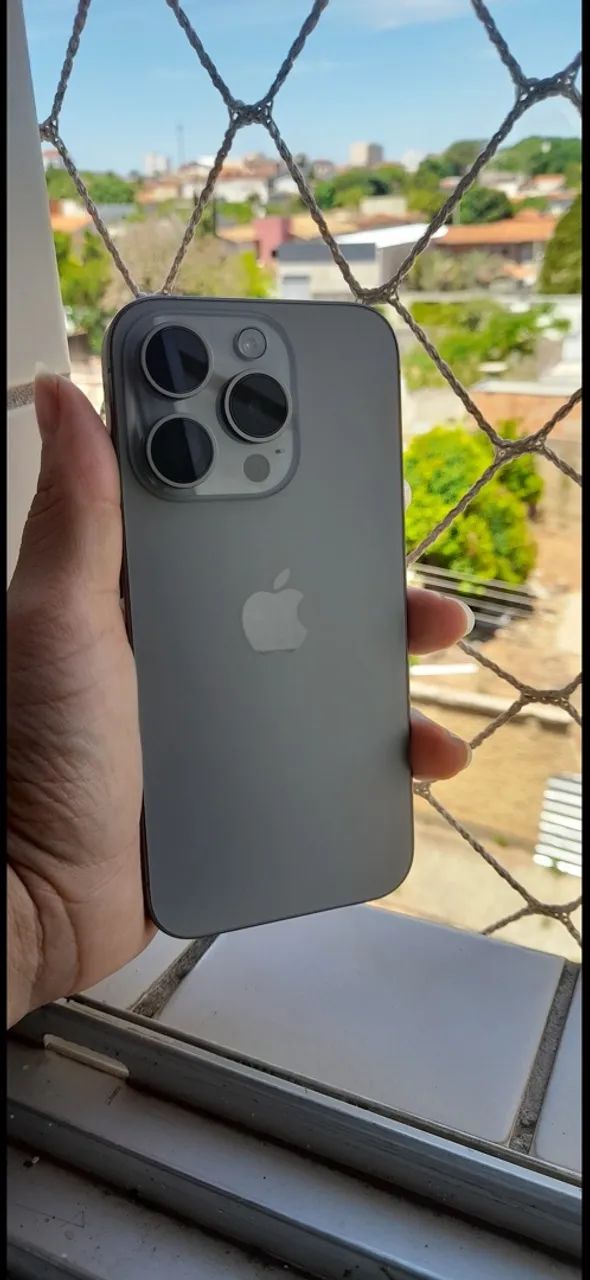 iPhone 15 pro - 128gb