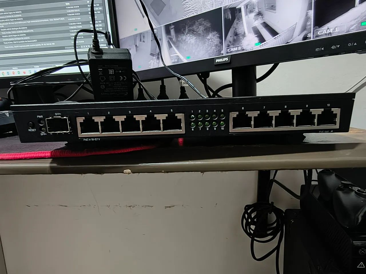 Mikrotik 4011
