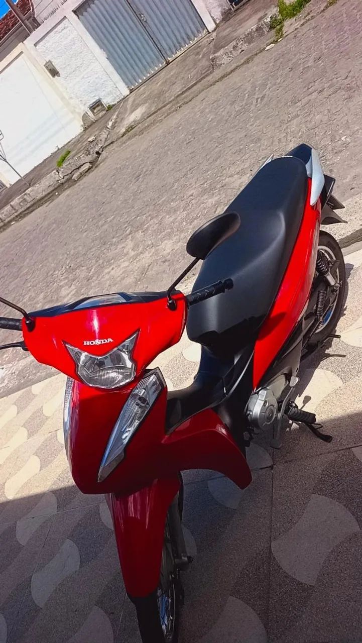 Moto muito conservada 