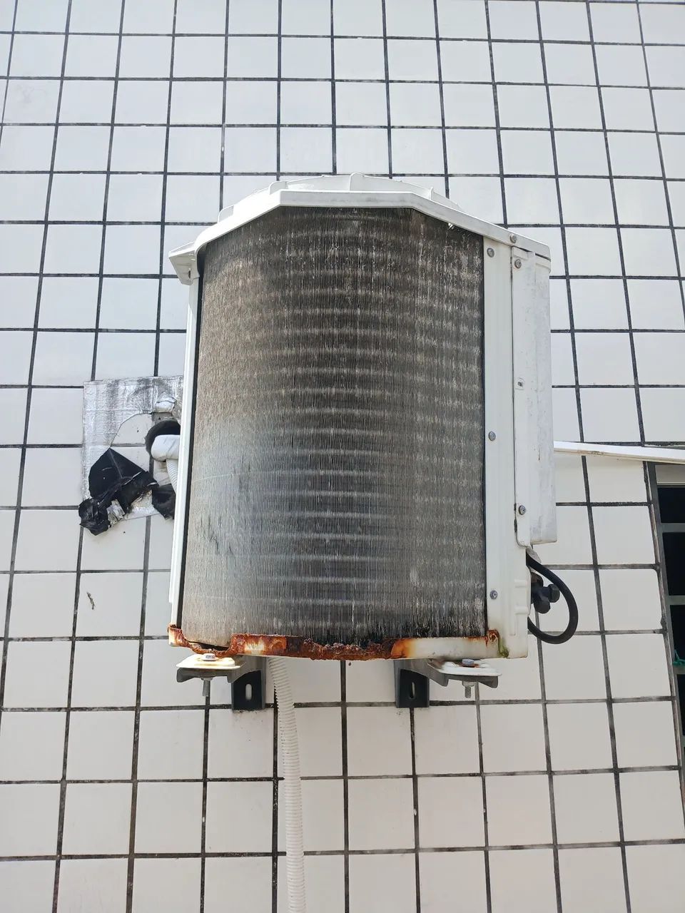 Ar condicionado Philco 12000 Btus com Defeito. - Foto 2