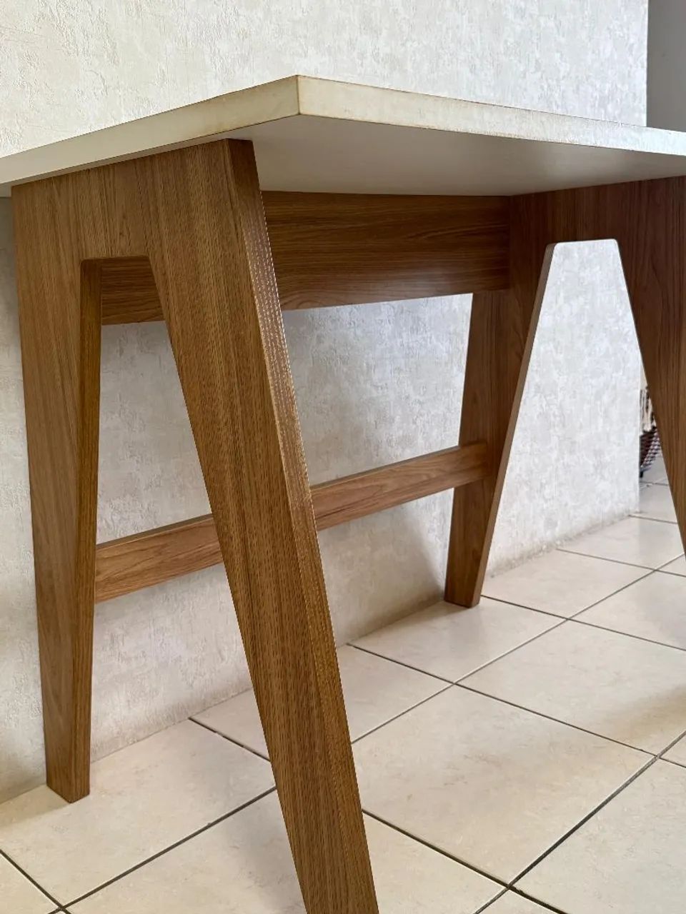 Mesa escrivaninha 90cm  - Foto 2