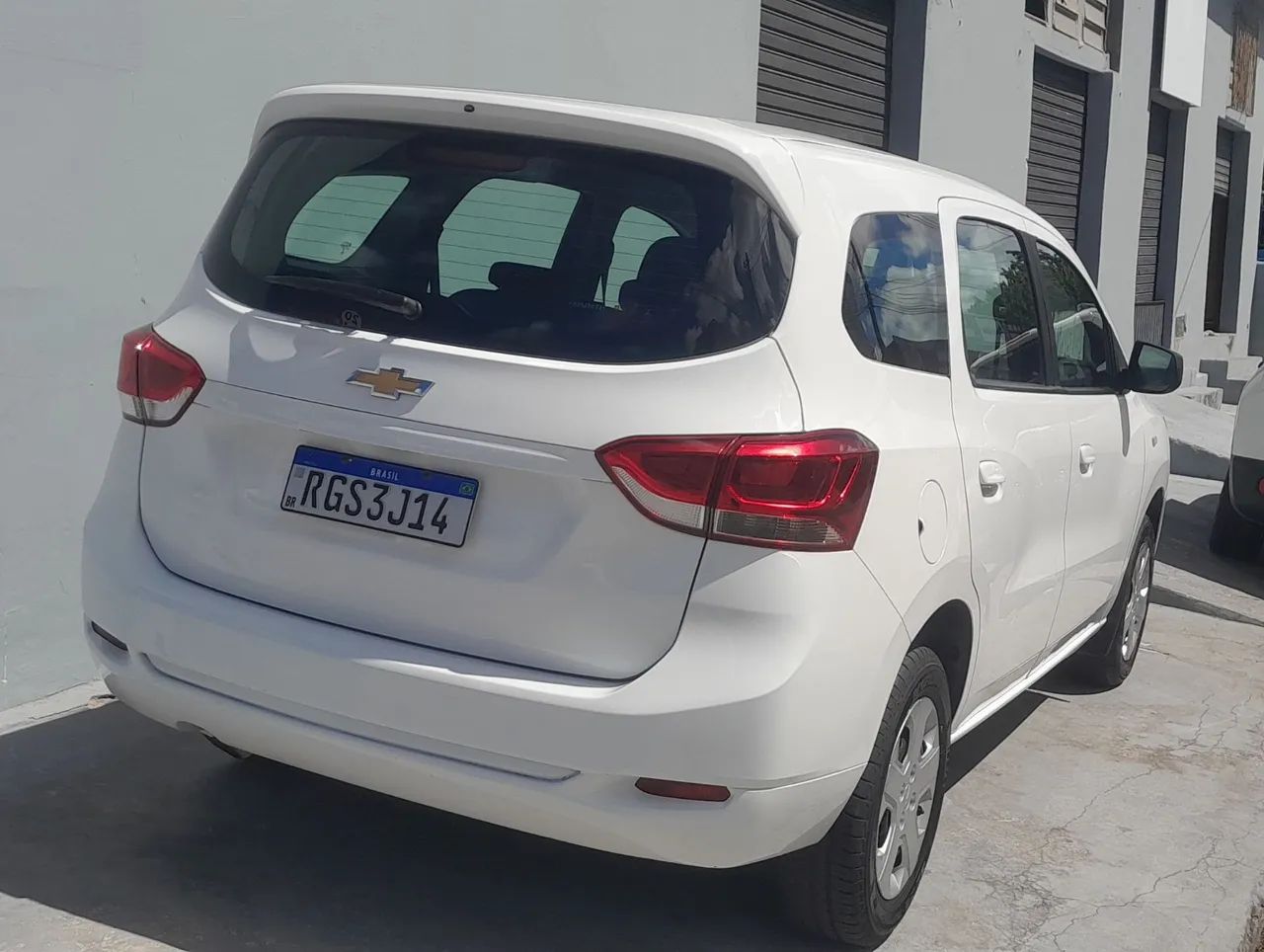 Chevrolet Spin LS 1.8 8V Econo.flex 5P Mec. 2022 - Foto 3