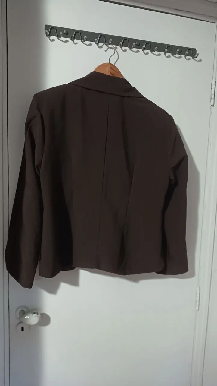 Blazer feminino marrom  - Foto 2