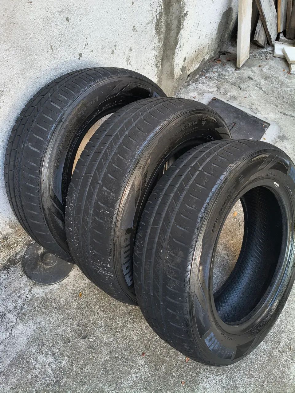 Pneus Seminovos 175/65/R14