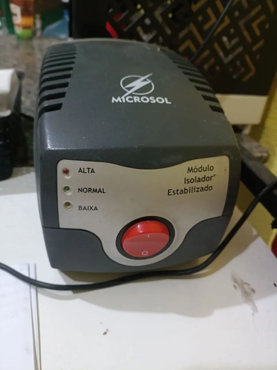MÓDULO ISOLADOR E ESTABILIZADOR 