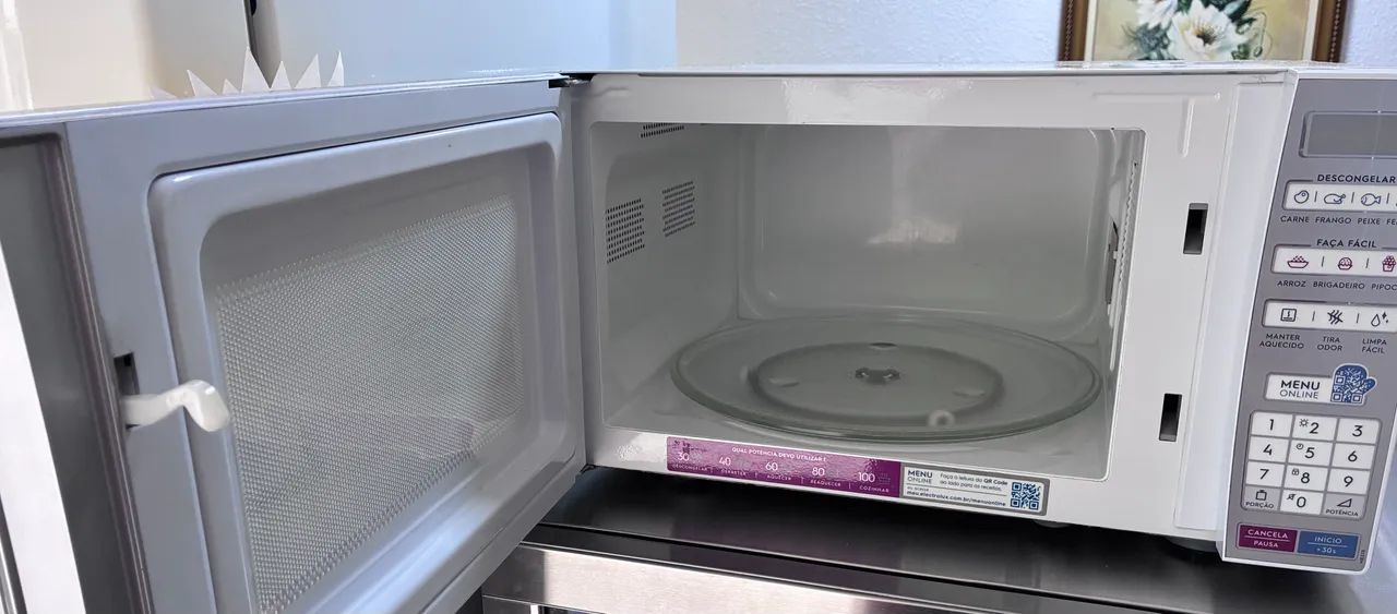 Microondas Electrolux 27 litros - Foto 2