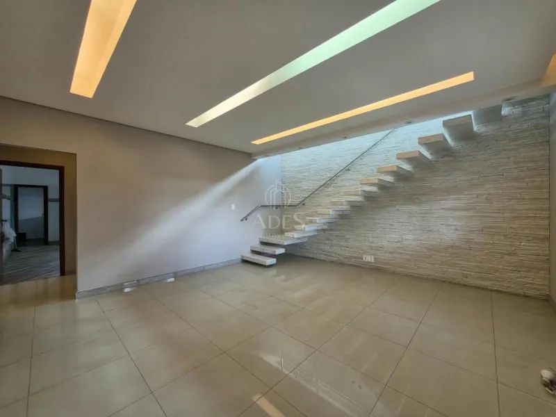 Casa de 7 Quartos - Foto 4