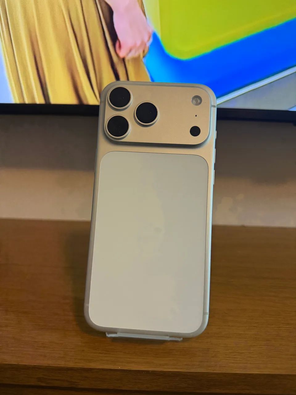 iPhone 17 Pro Max 256GB - Branco - 3 Ciclos - Foto 2