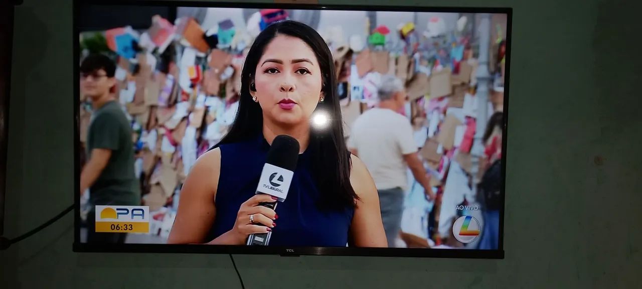 Vendo tv 43 polegadas em perfeito estado com nota fiscal