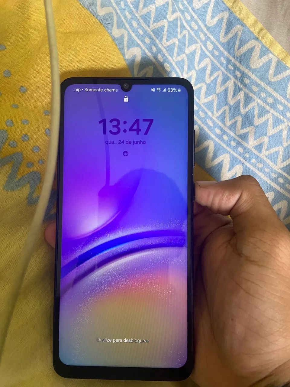 Celular apenas com problema de toque mas está em perfeito estado 
