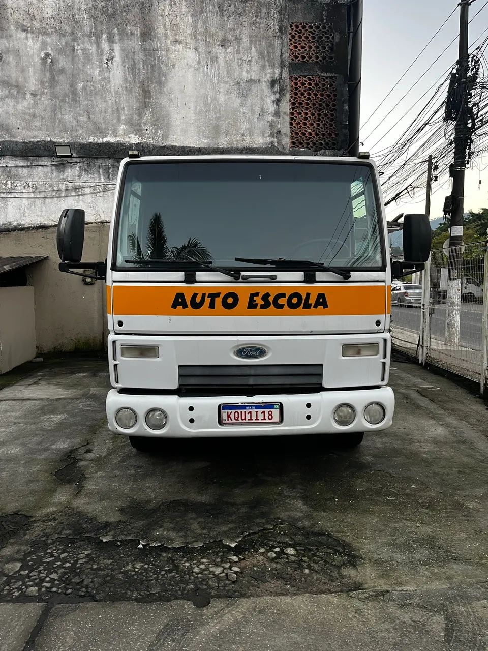 Ford Cargo 712 - Foto 3