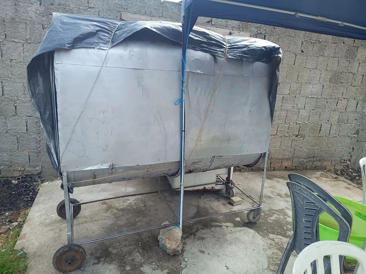 Vendo kit completo para o comércio de galetos assado na brasa