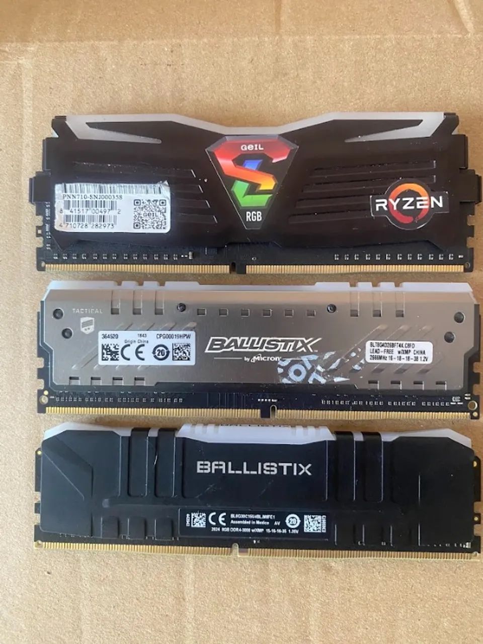 Memoria Ram 8gb DDR4 RGB - Foto 2