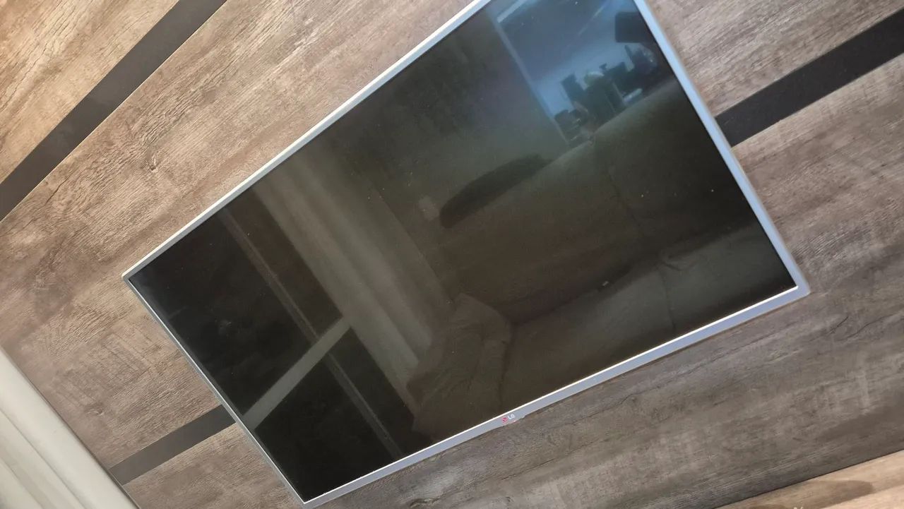 TV LG 42" LED