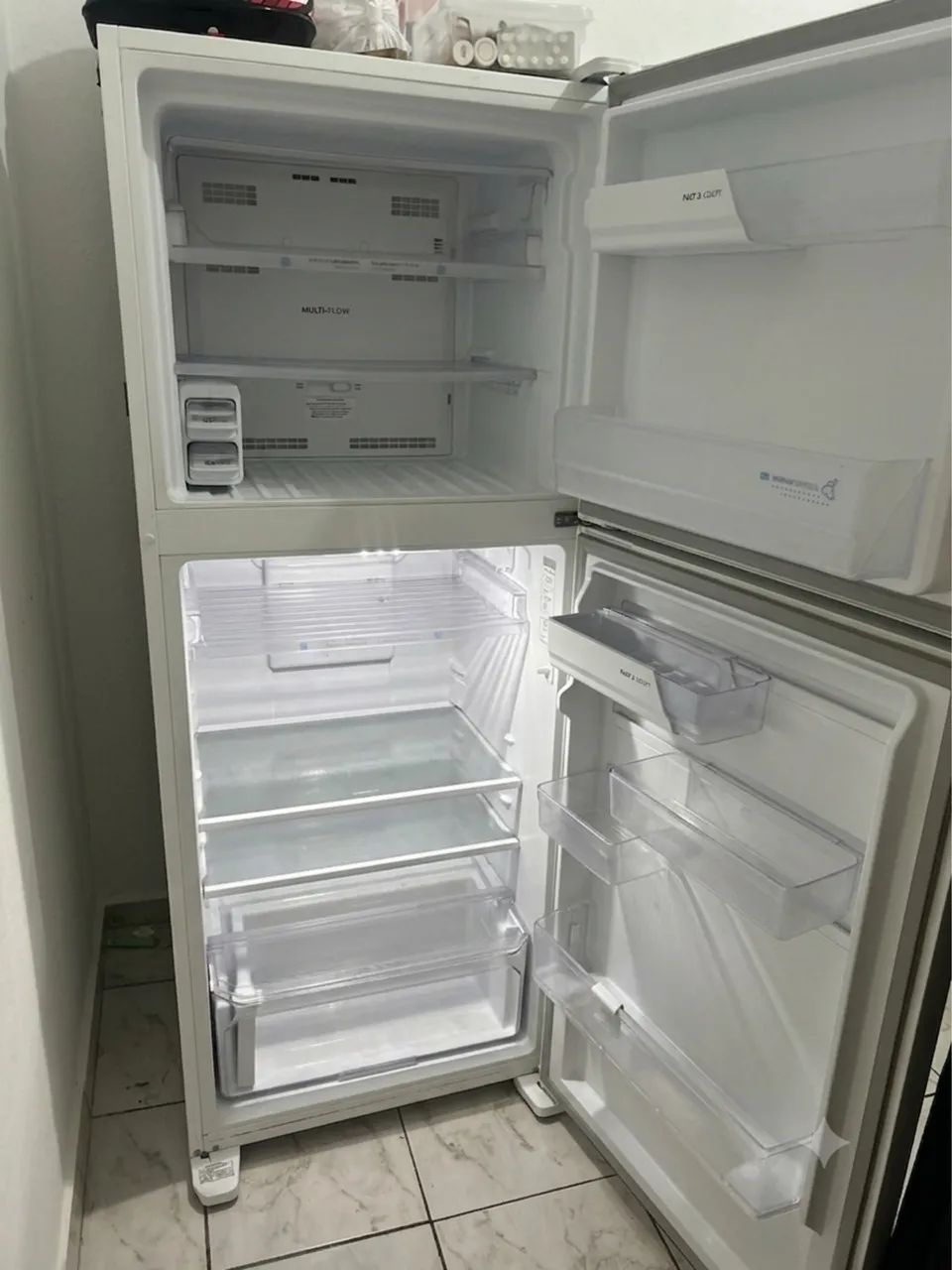 Geladeira Electrolux Frost free - Foto 2