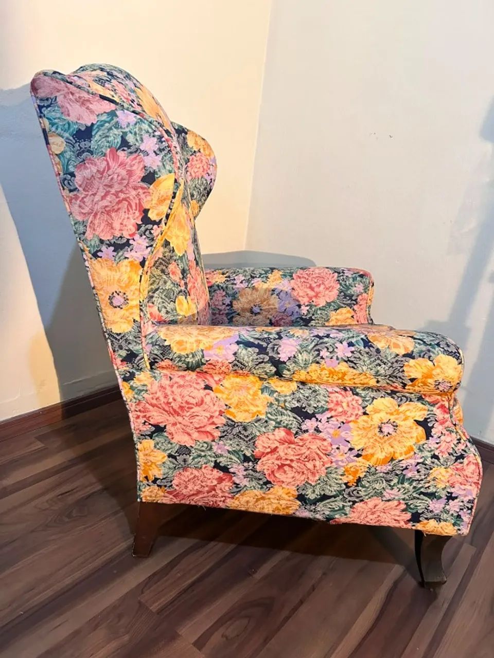 Poltrona Bergère Clássica Estofada - Excelente Estado - Foto 2