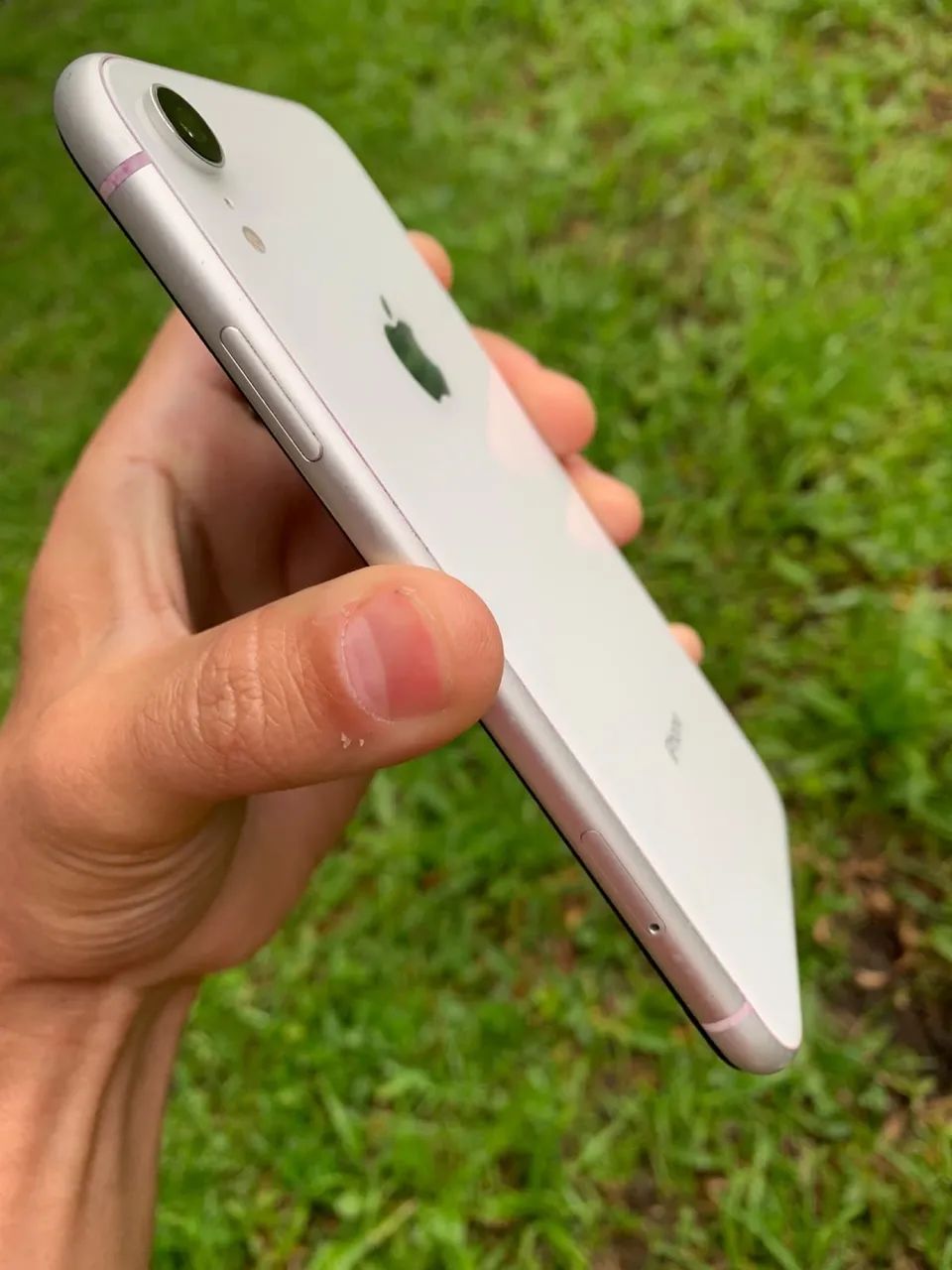 VENDO IPhone XR impecável  - Foto 3