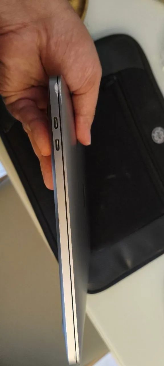 MacBook Pro M1 8gb / 256gb (perfeito estado, pegando 100%) - Foto 3