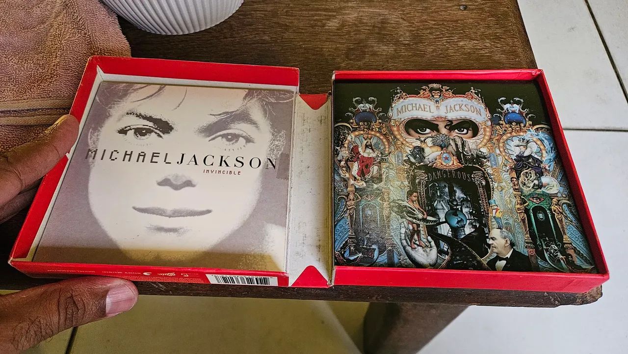 Coleção Michael Jackson - The Colection 5 CDs edição limitada 2009