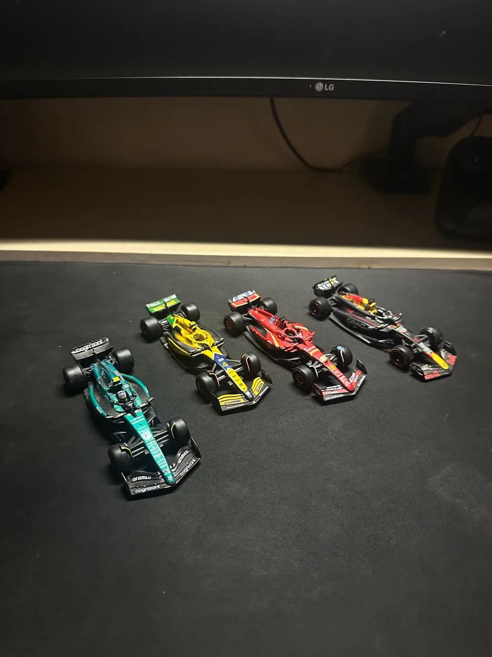 Kit F1 Burago 1/43 original c caixa OPORTUNIDADE - Foto 2