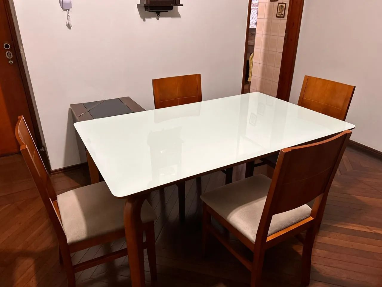 Mesa de jantar com 4 cadeiras  - Foto 3